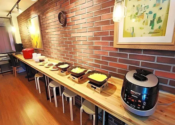 Queens Seomyeon Hotel 3*