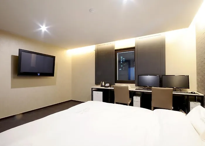 Queens Seomyeon 3* Busan