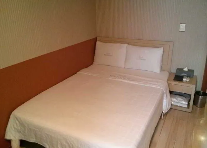 Queens Seomyeon 3* Busan