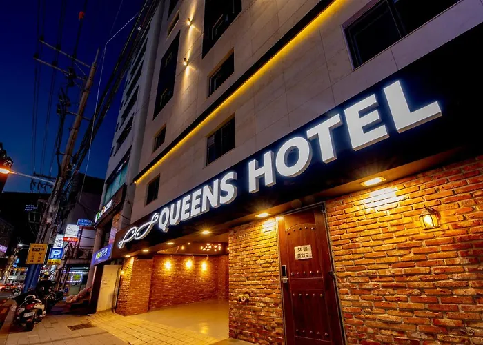 Queens Seomyeon Hotel 3*